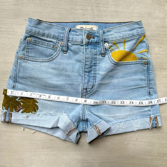Madewell High-Rise Denim Shorts: Sun Embroidered Edition size 23 - Picture 9 of 9